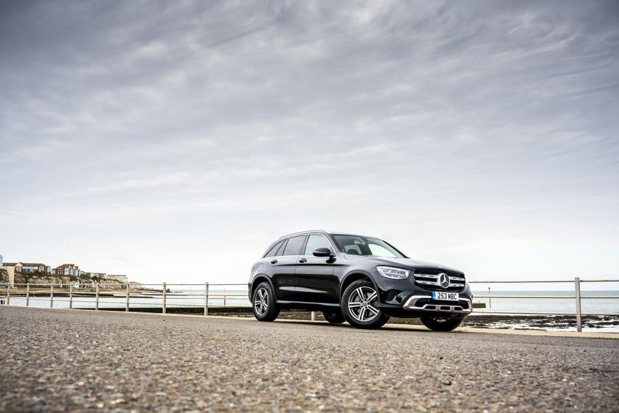  Mercedes-Benz GLC220 d 4Matic (X253) 2019 года  (UK) (фото 3 из 89)
